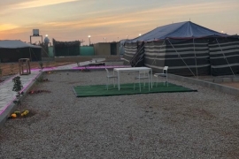 مخيم الرياسة, مخيمات فخمة