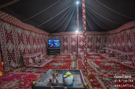 مخيم الصحراء, مخيمات فخمة