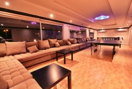 شاليه المالديف للرقي عنوان 