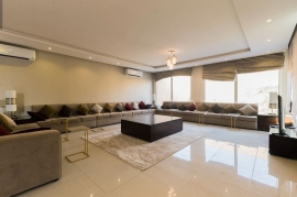 مجلس كبير بشاليه ليوان - لانتانا