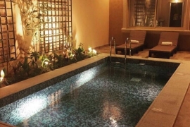 مسبح وجلسات استرخاء