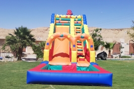 زحليقة هوائية مع مسبح متنقلة للايجار في المنازل والاستراحات