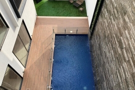 تصوير نهاري للمسبح تصوير نهاري للمسبح