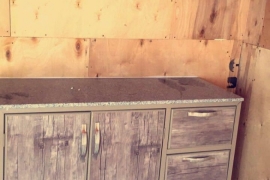 مخيمات يولا, مخيمات فخمة وقريبة