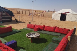 مخيم ليالي البر, مخيمات قريبة