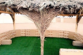 جلسة خارجية جميلة مفروشة ثيل