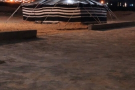 مخيم هبوب العاذرية, مخيمات رخيصة